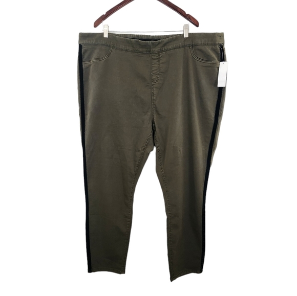 Denim&Co hunter green Women's plus size 3X pants with black pin stripes NWT - Picture 3 of 12
